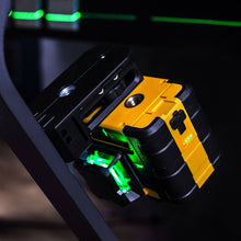 Load image into Gallery viewer, KAIWEETS KT360A Green Laser Level 3 X 360° Rotary Self Leveling with 1 Rechargeable Battery