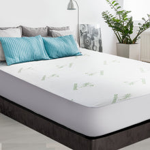 Load image into Gallery viewer, Giselle Bedding Giselle Bedding Bamboo Mattress Protector Double
