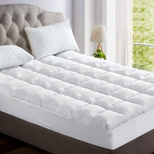 Load image into Gallery viewer, Giselle Queen Mattress Topper Bamboo Fibre Pillowtop Protector
