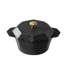 Load image into Gallery viewer, Mommy's Pot 21cm Cast-Iron Traditional Pot Non-Stick Pre-Seasoned
